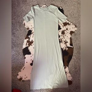 Long fitted dress SMALL
